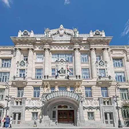 Venus - Renate Budapest